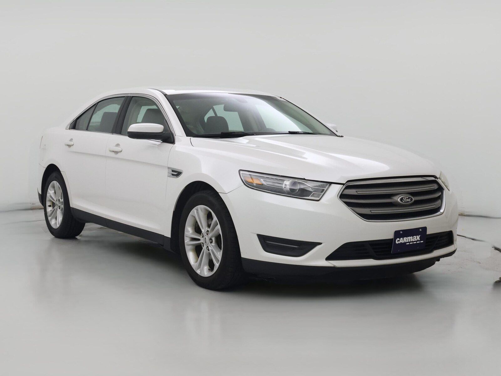 2014 FORD Taurus