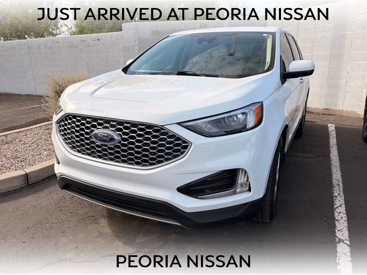 2023 FORD Edge