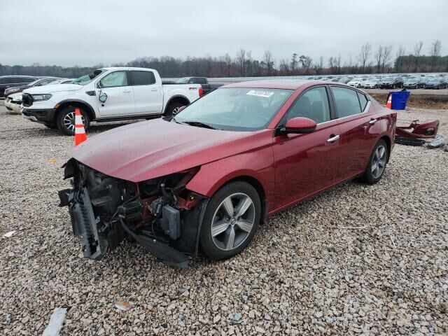 2019 NISSAN Altima