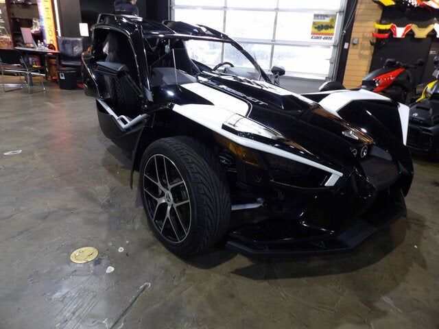 2019 SLINGSHOT Slingshot Premium