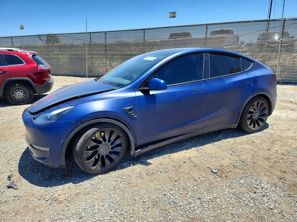 2022 TESLA Model Y