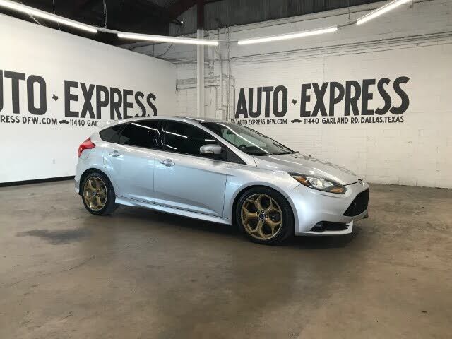 2014 FORD Focus