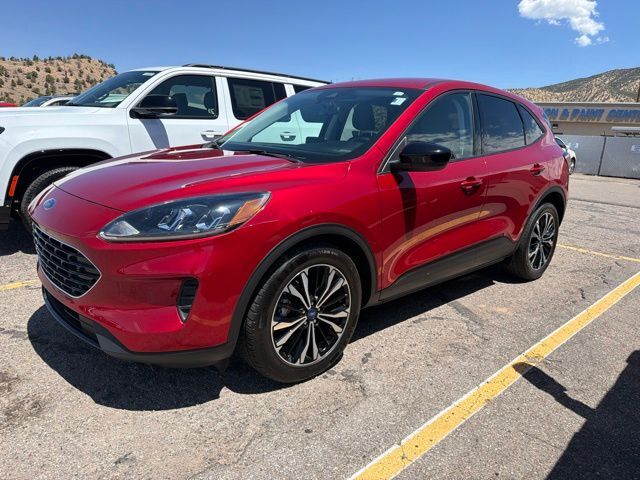 2022 FORD Escape