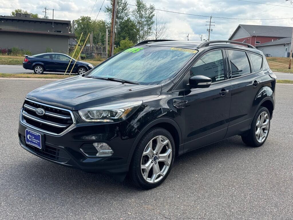 2017 FORD Escape
