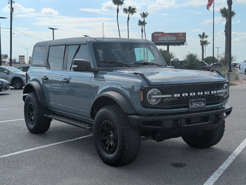 2022 FORD Bronco