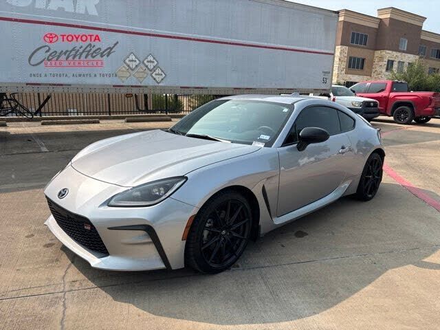 2024 TOYOTA GR86