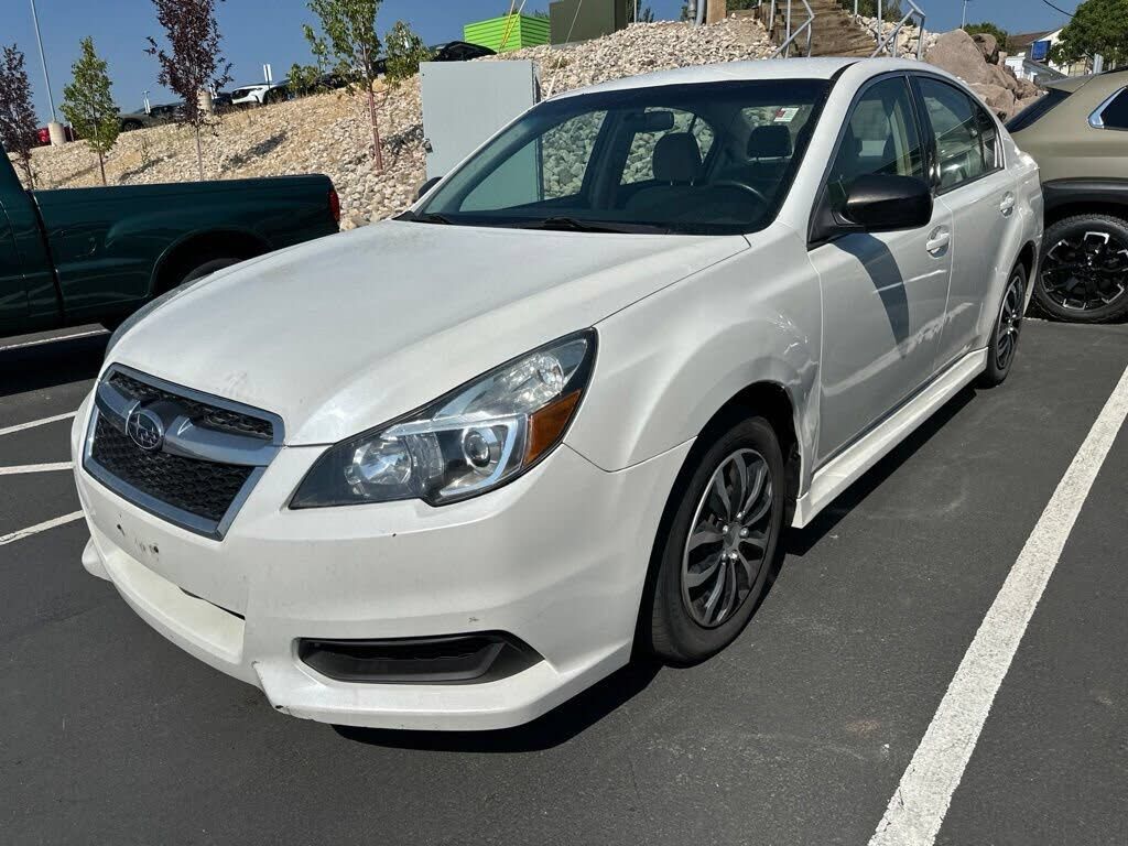 2013 SUBARU Legacy