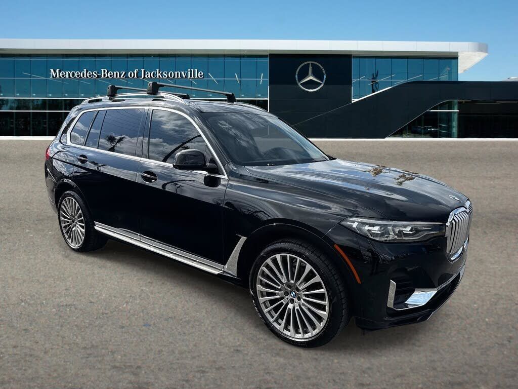 2021 BMW X7