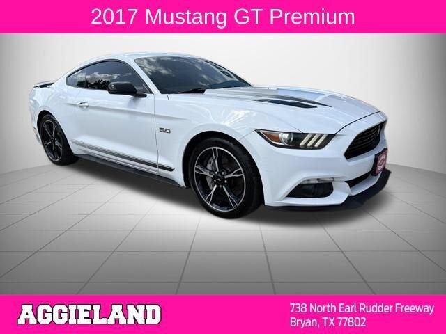 2017 FORD Mustang