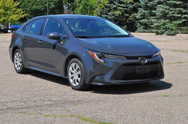 2024 TOYOTA Corolla