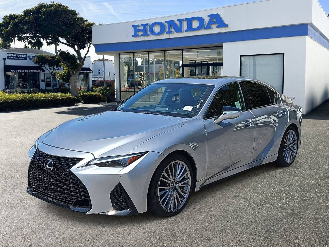 2023 LEXUS IS