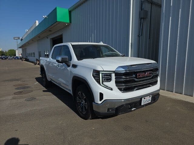 2025 GMC Sierra