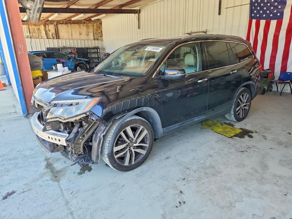 2017 HONDA Pilot