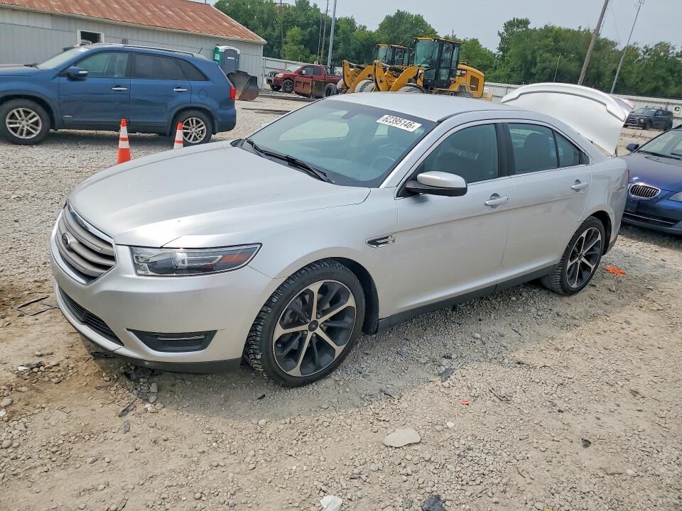 2016 FORD Taurus