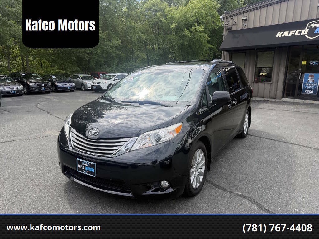 2015 TOYOTA Sienna