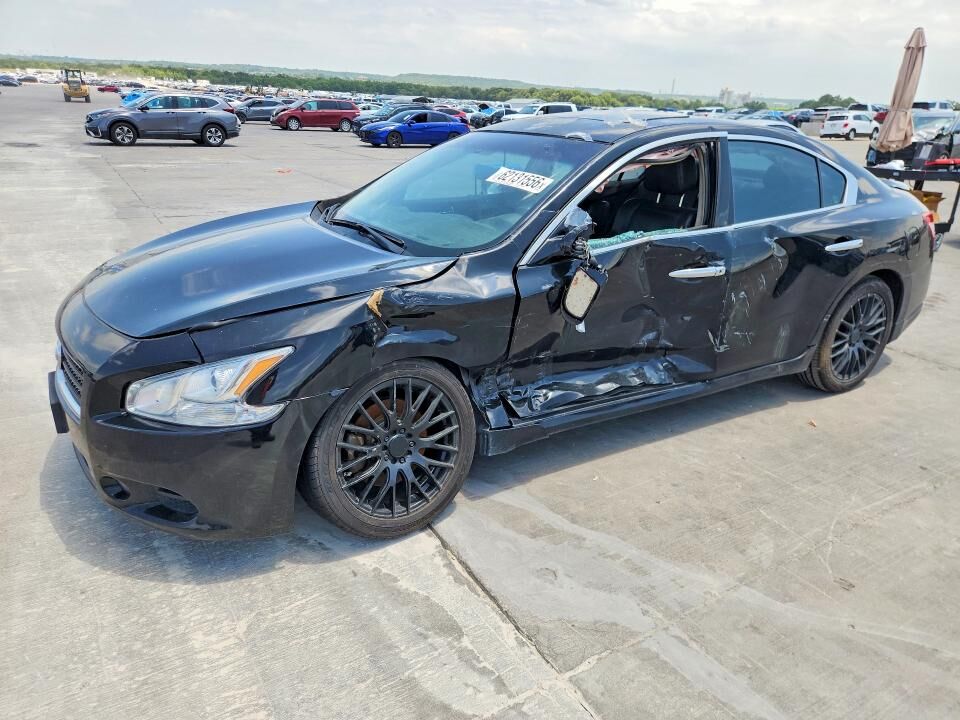2011 NISSAN Maxima