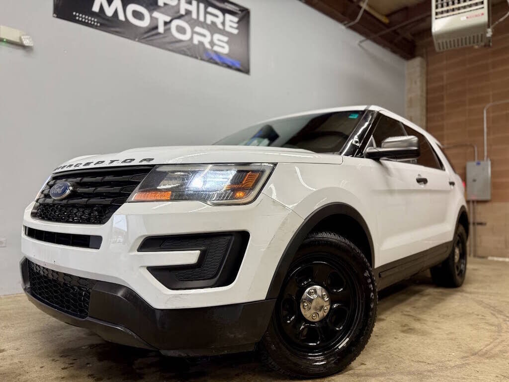 2017 FORD Explorer