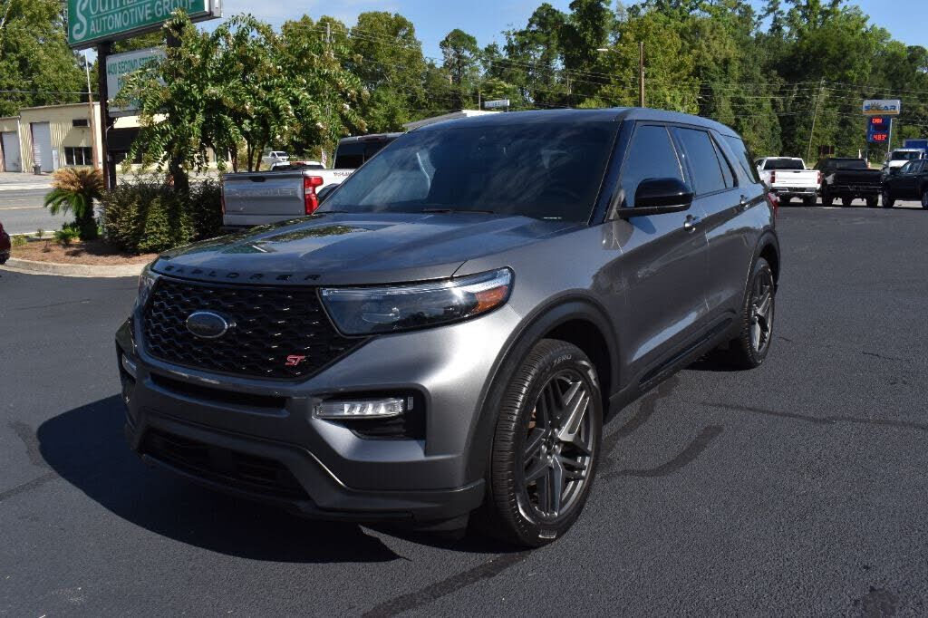 2022 FORD Explorer