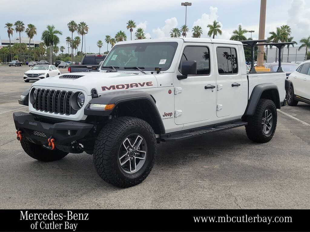 2025 JEEP Gladiator
