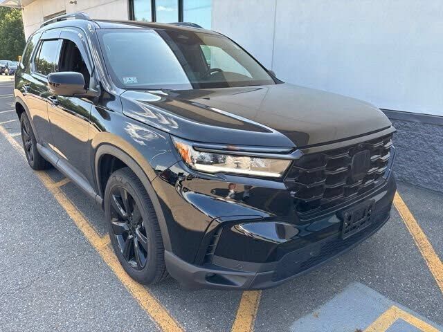 2025 HONDA Pilot