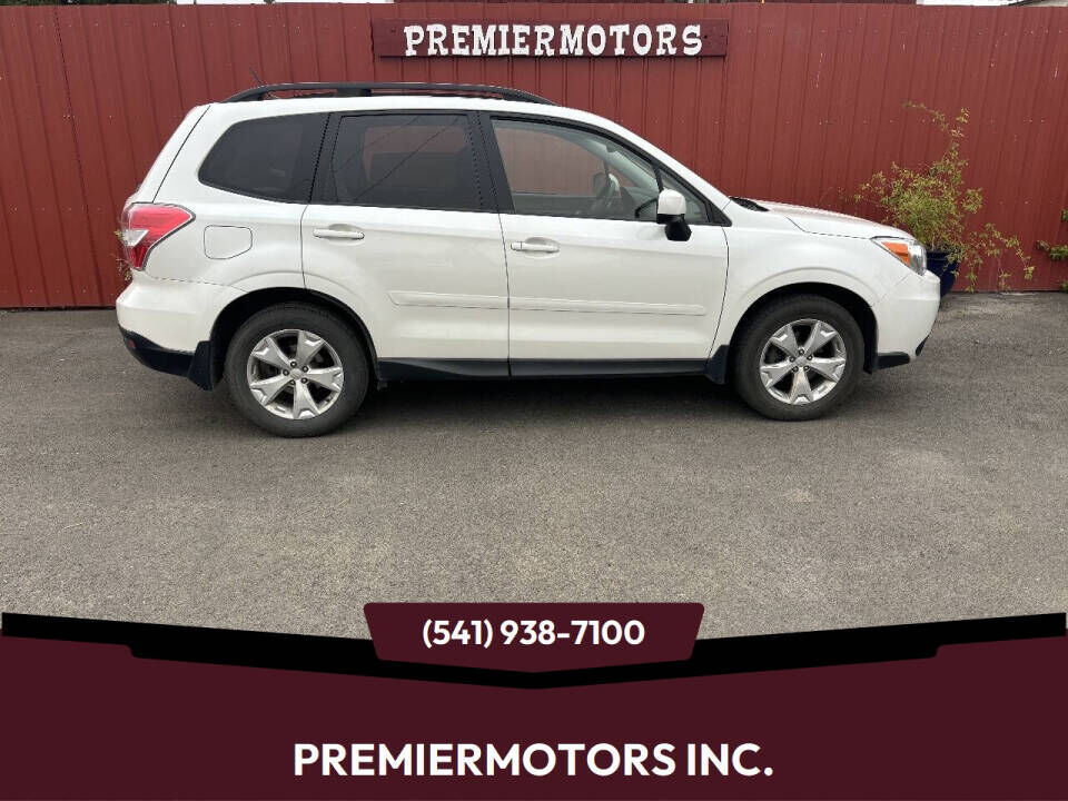 2015 SUBARU Forester