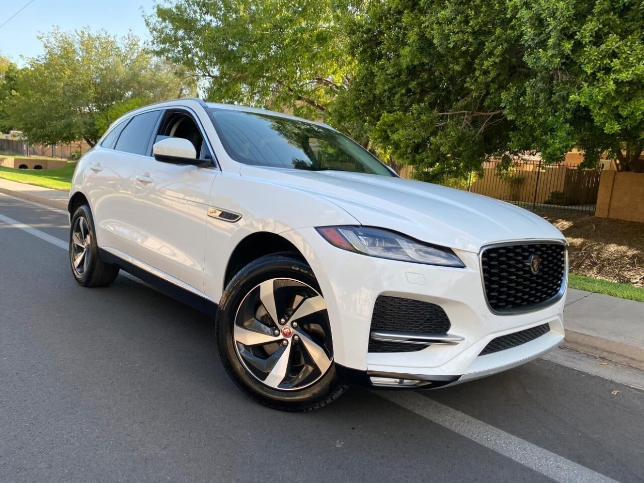 2022 JAGUAR F-Pace