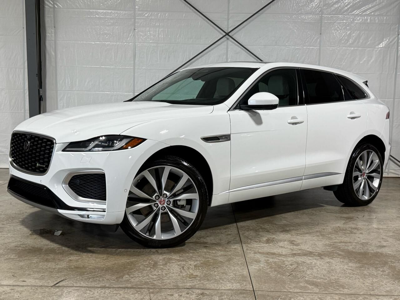 2021 JAGUAR F-Pace