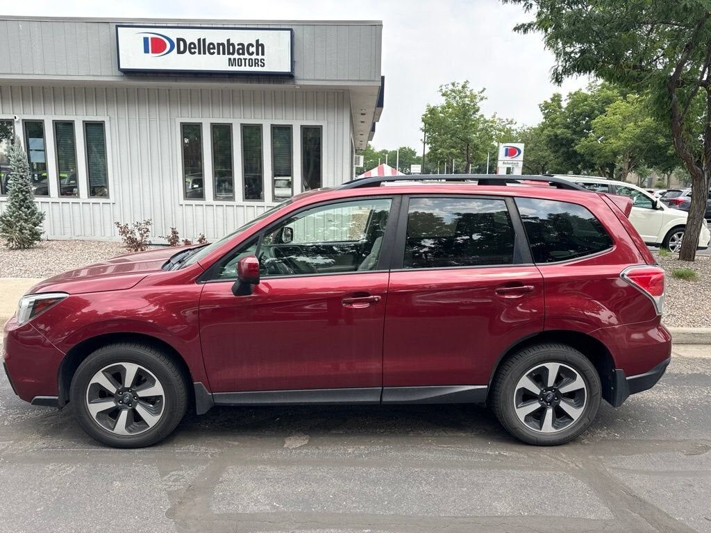 2018 SUBARU Forester