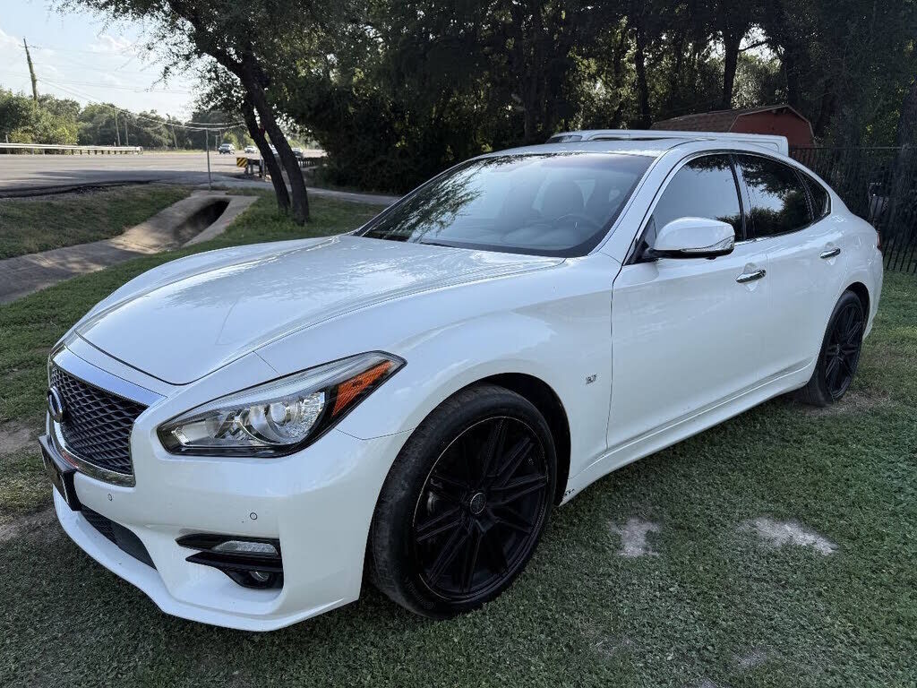 2019 INFINITI Q70
