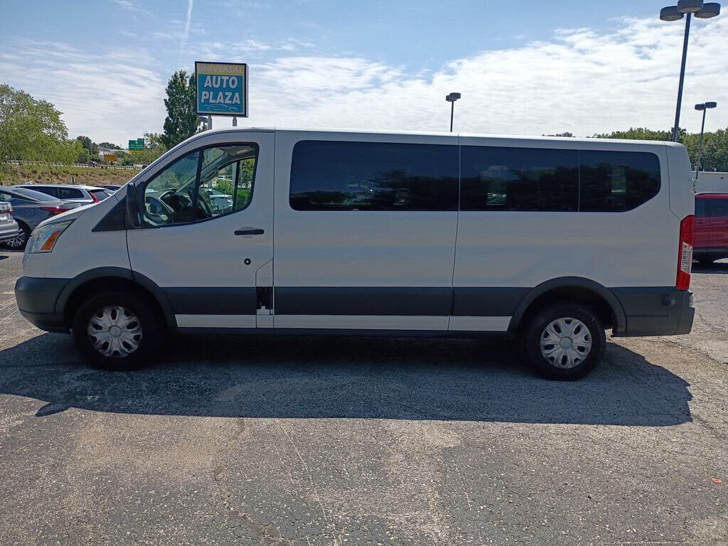 2017 FORD Transit