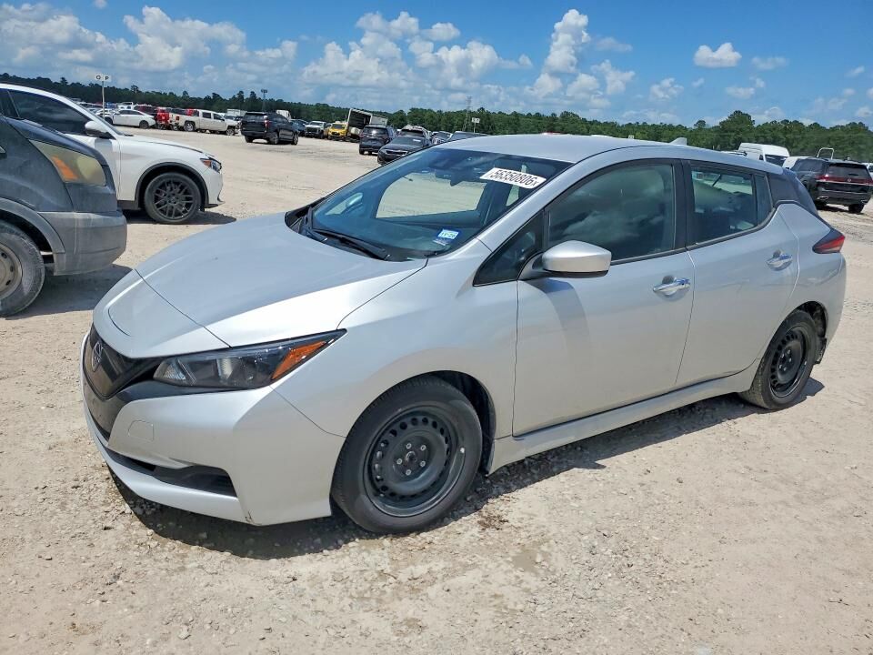 2025 NISSAN Leaf