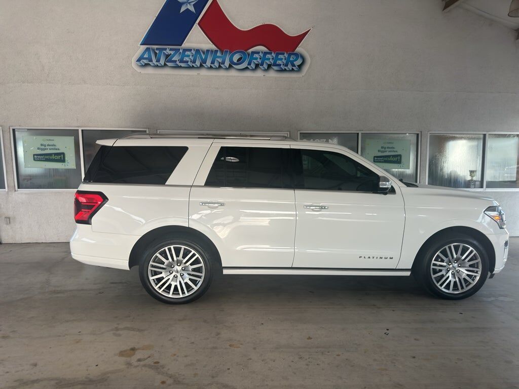 2023 FORD Expedition