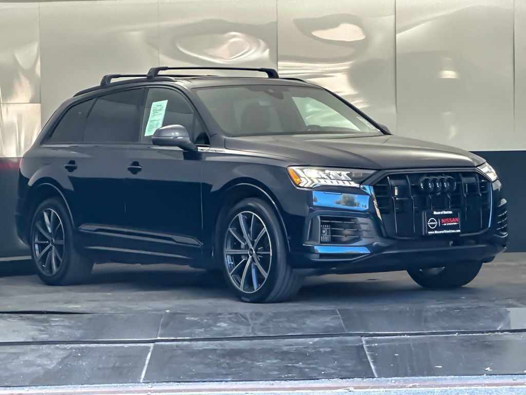2023 AUDI Q7