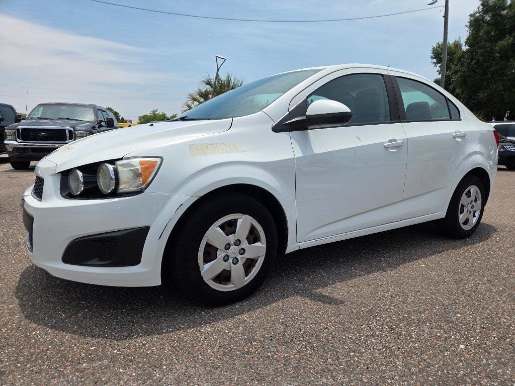 2016 CHEVROLET Sonic