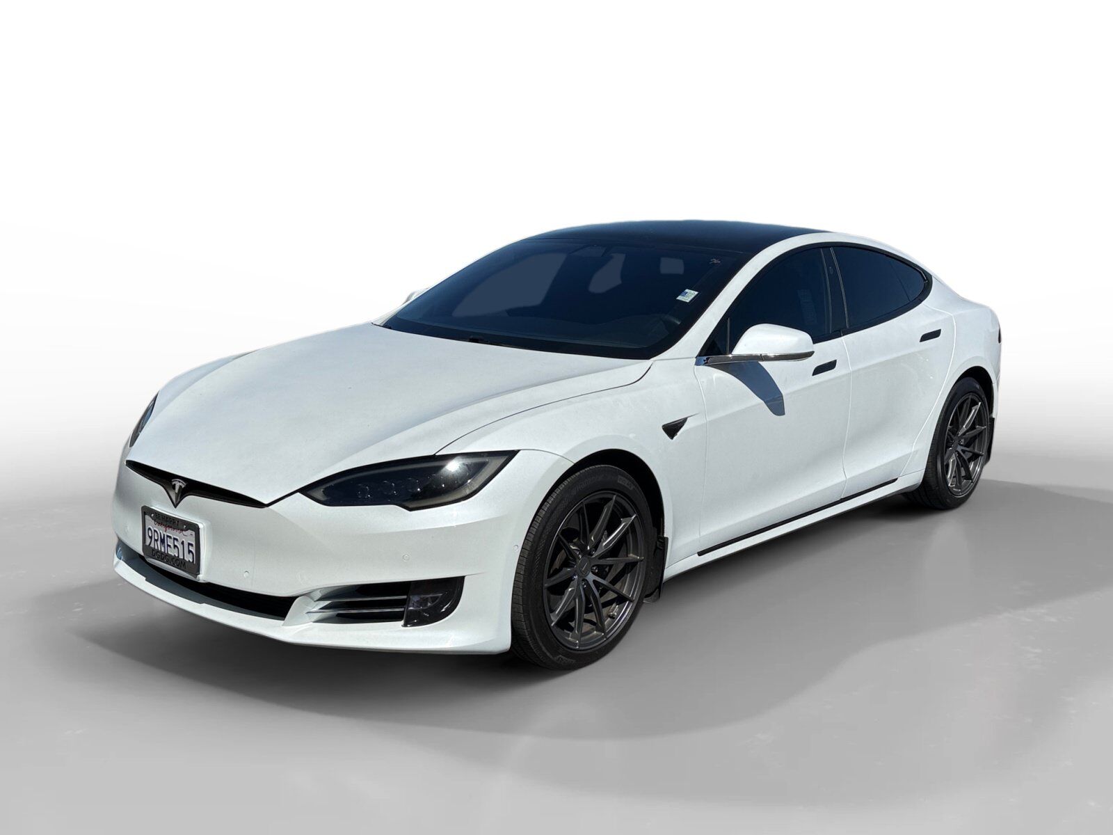 2020 TESLA Model S