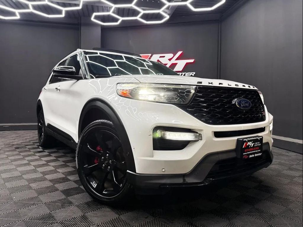 2020 FORD Explorer