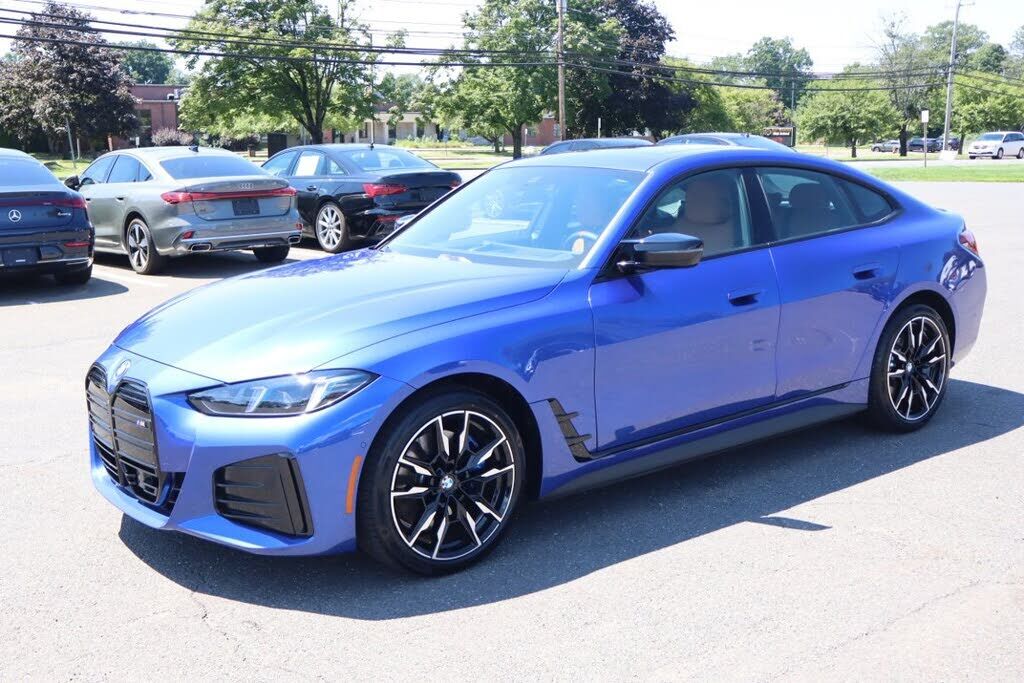 2025 BMW i4