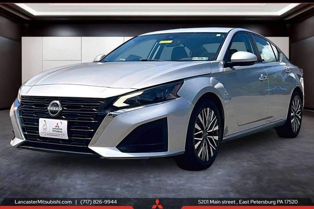 2023 NISSAN Altima