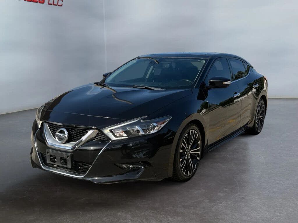 2017 NISSAN Maxima