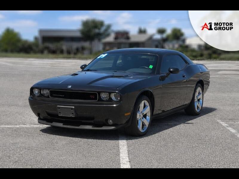 2009 DODGE Challenger