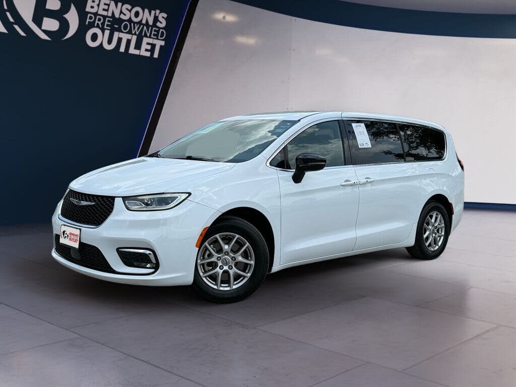 2025 CHRYSLER Pacifica