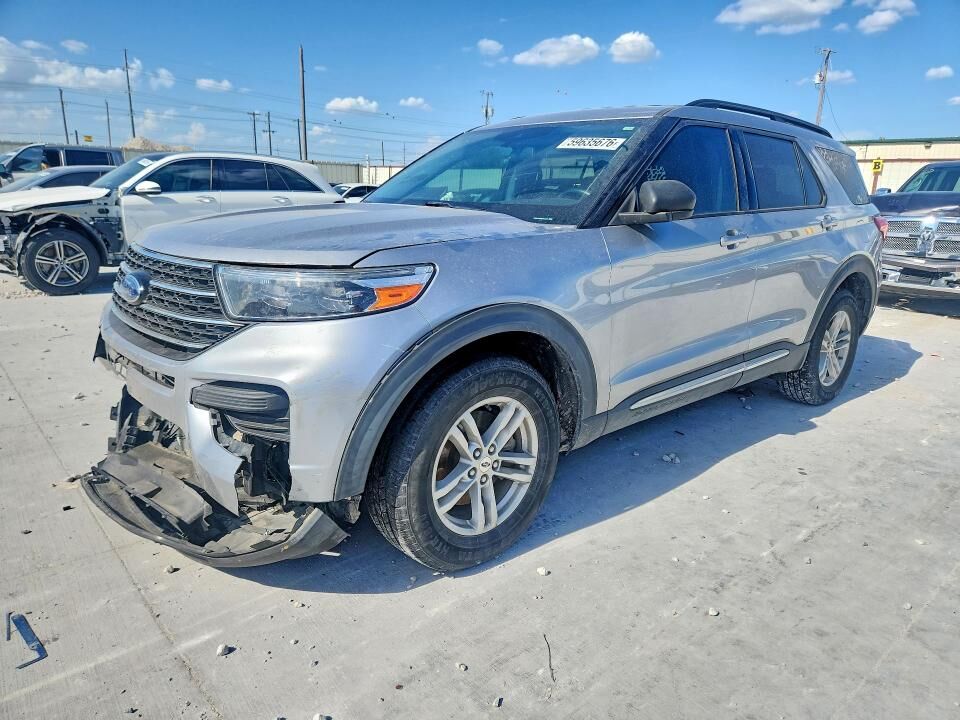 2021 FORD Explorer