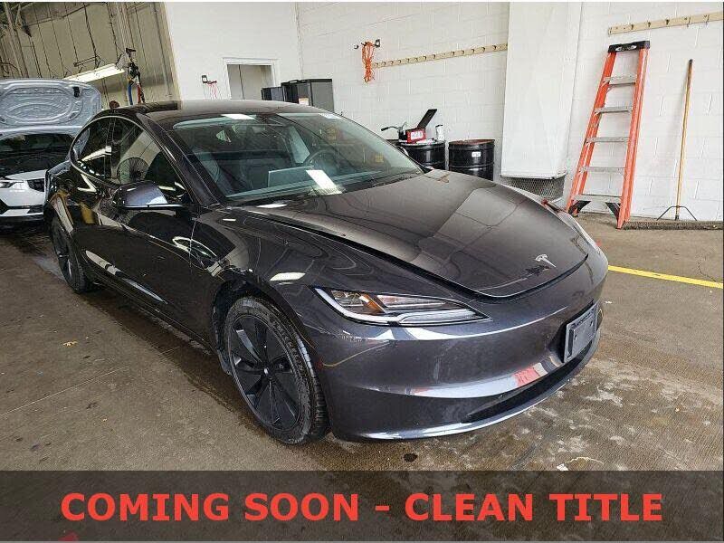 2024 TESLA Model 3
