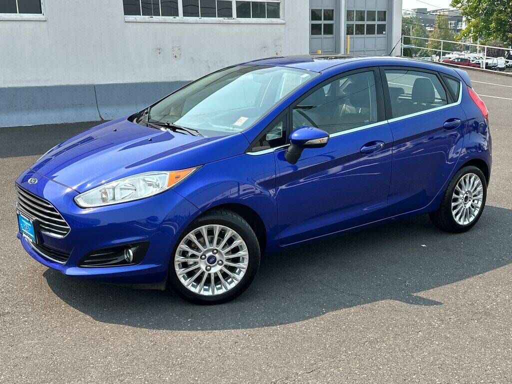 2014 FORD Fiesta