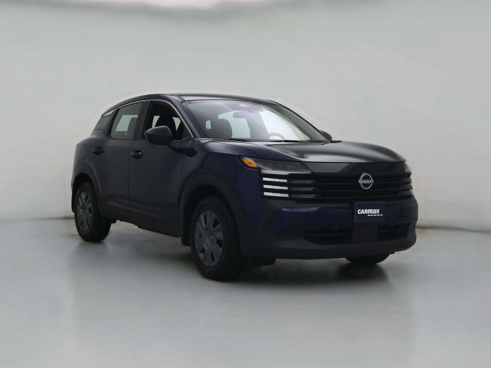 2025 NISSAN Kicks