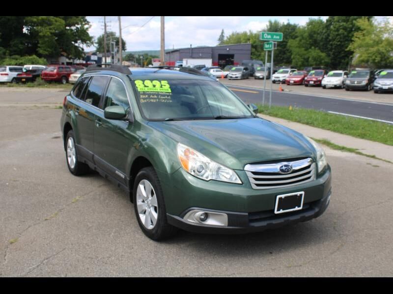 2011 SUBARU Outback