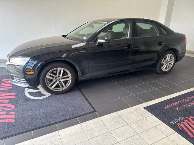 2017 AUDI A4