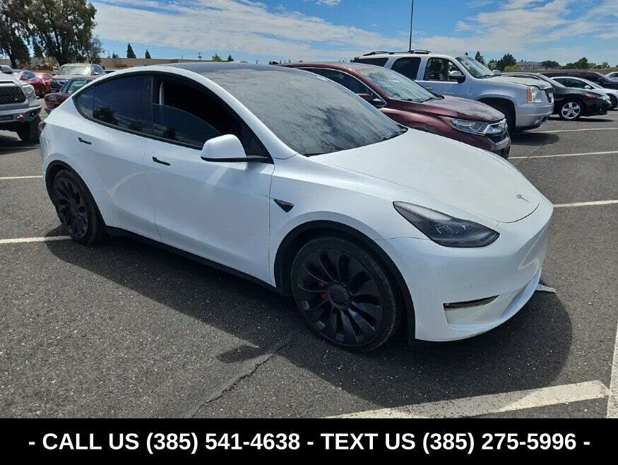 2022 TESLA Model Y