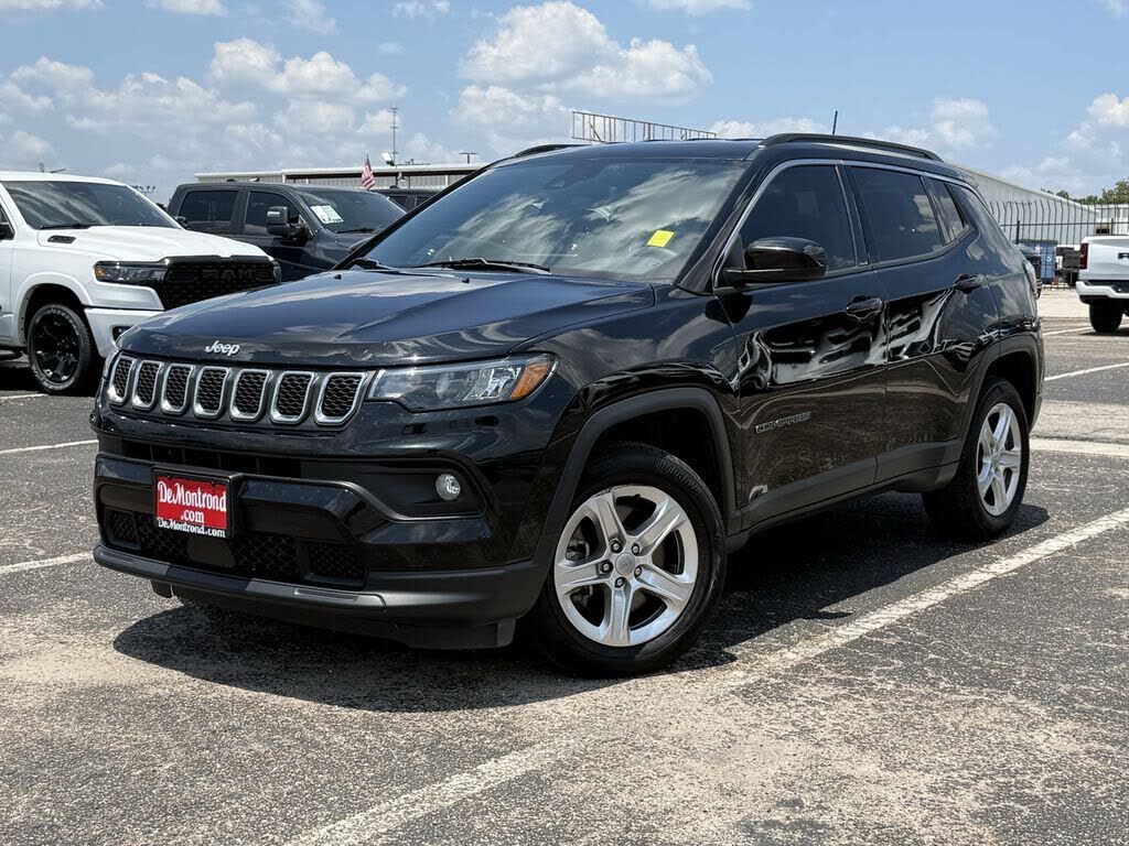 2023 JEEP Compass