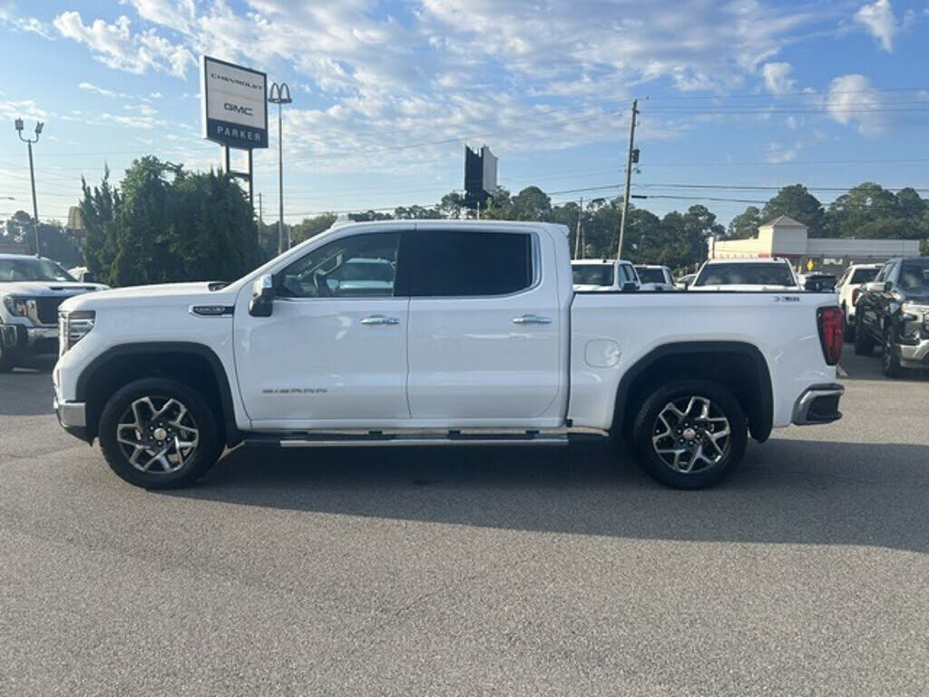 2023 GMC Sierra